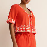 Cast Of Waves Top